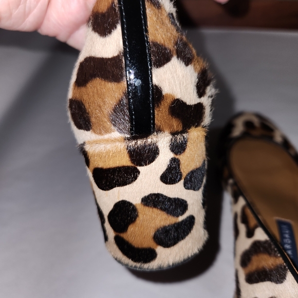 Margaux The Heel Leopard Print Hair Calf Upper Block Heels Size 39 Sz 8.5 - Picture 6 of 11